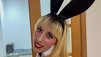 Pornellia'Nın En Son Sürümü: Raxxxbit'In Rabbit Ile En Üst Düzeyde Zevk Yaşayın Tam Video