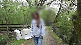 Първи Тийн Момичета В Домашно Кастинг Видео